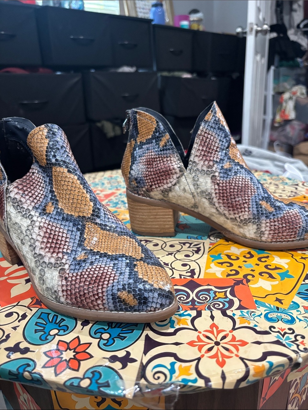 Blondo Women's Multi-Color Snake Print Ankle Boots waterproof